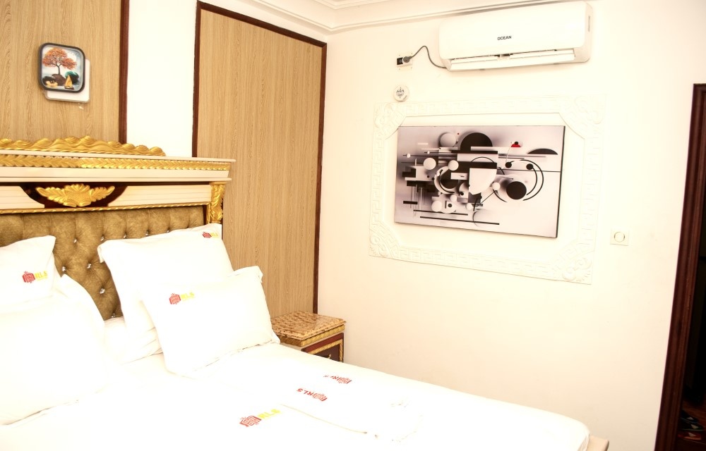 ROOMS_NAME