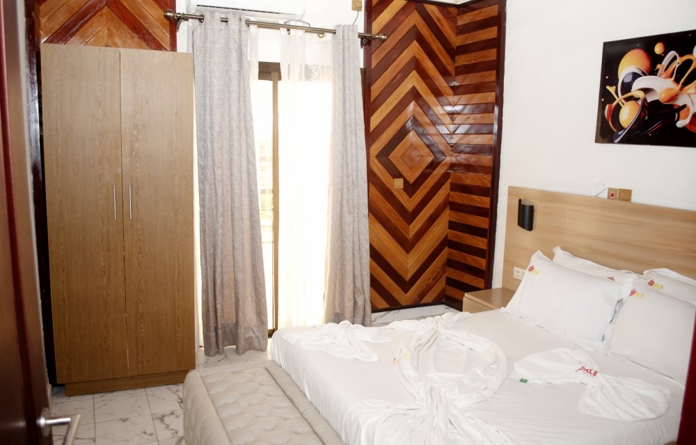 ROOMS_NAME