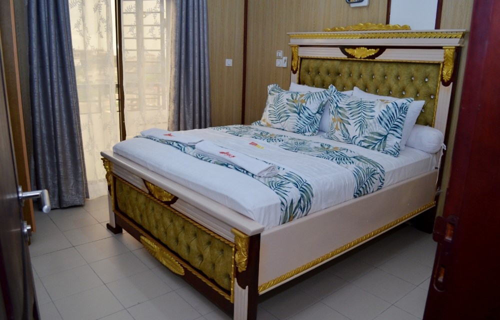 ROOMS_NAME